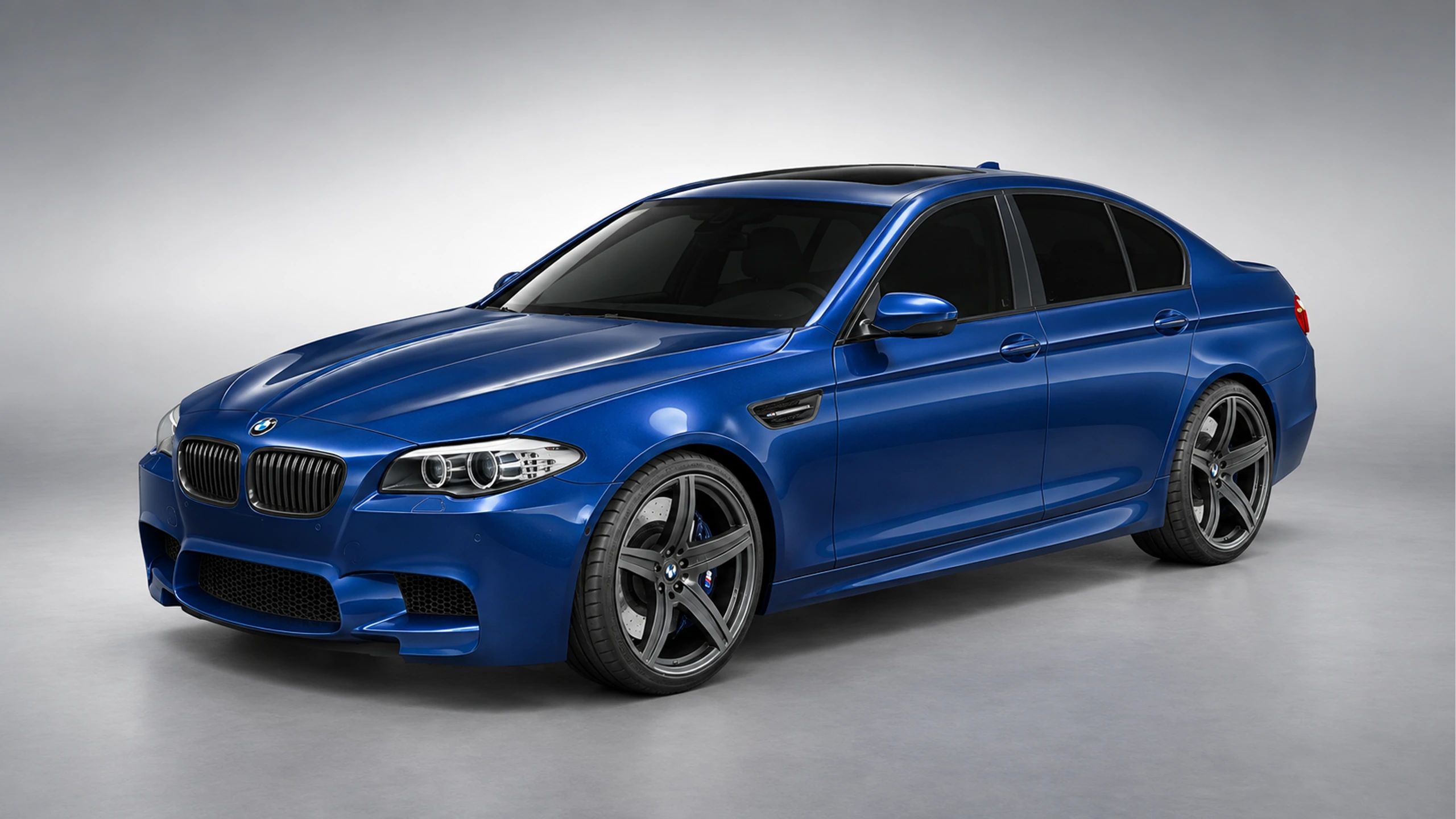 Clique para ver em tela cheia BMW M5 F10