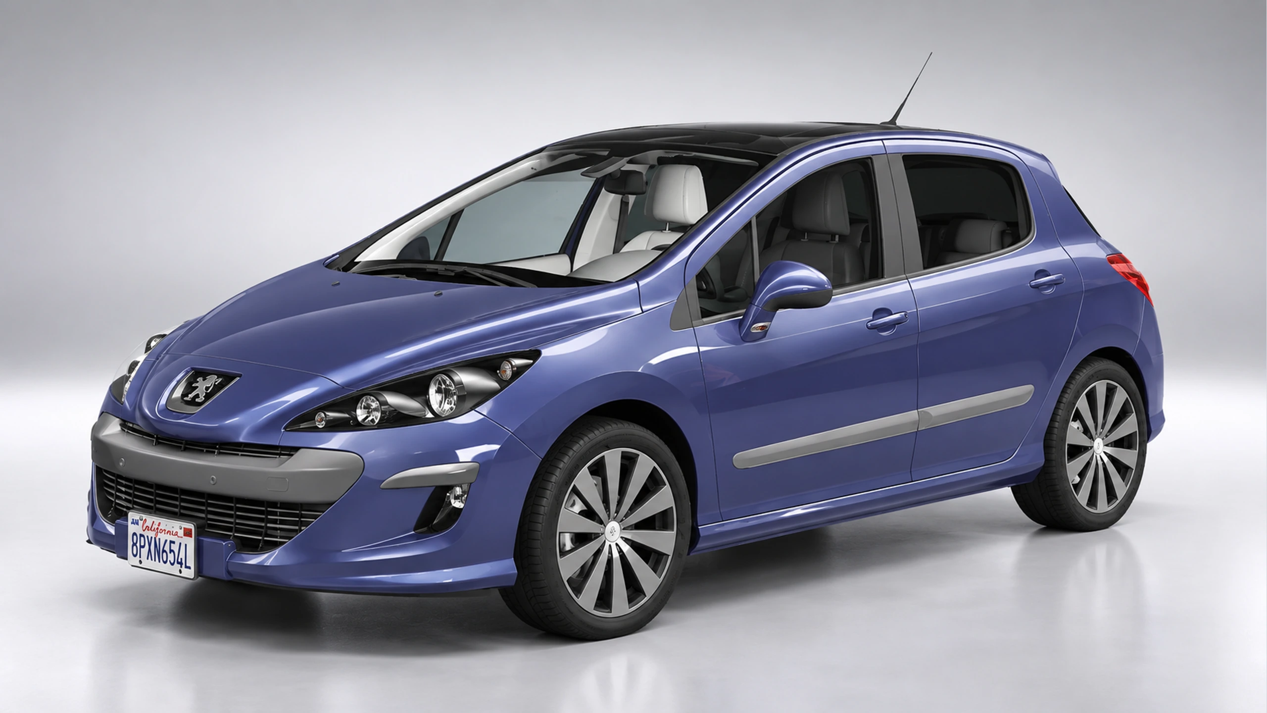 Нажмите, чтобы посмотреть на весь экран Peugeot 308 GTi