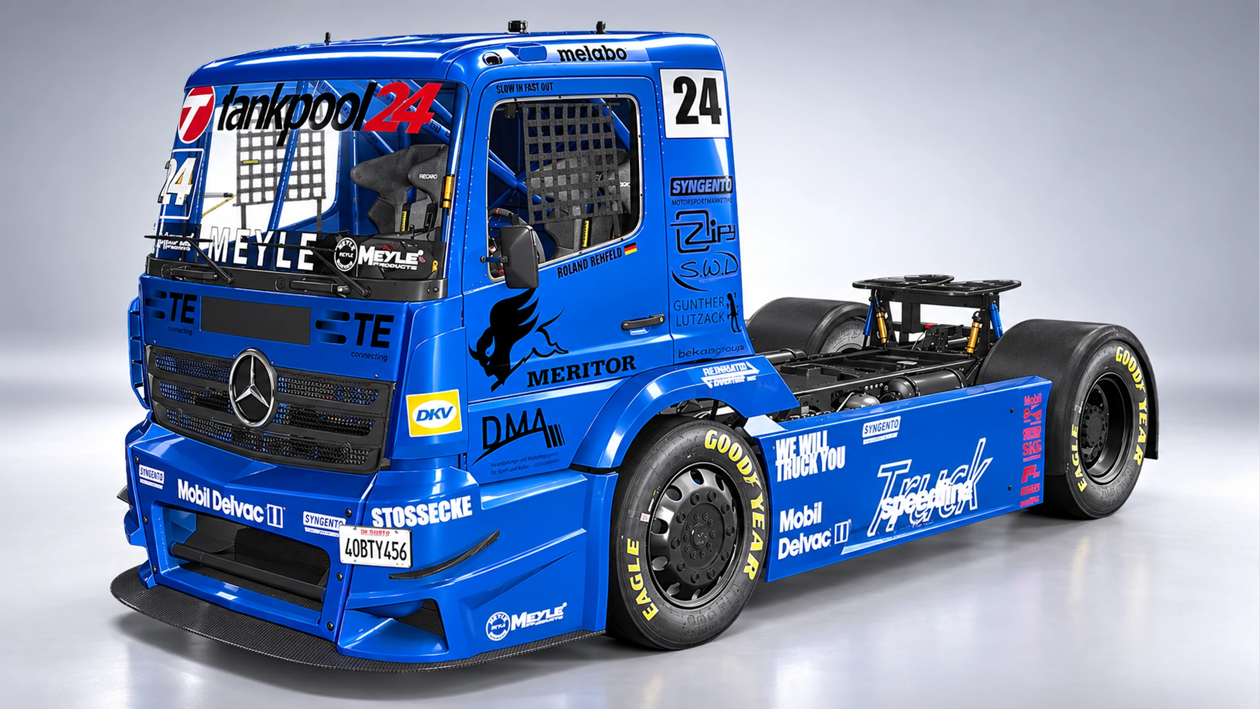 Bấm để xem toàn màn hình Ford F-150 Trophy Truck