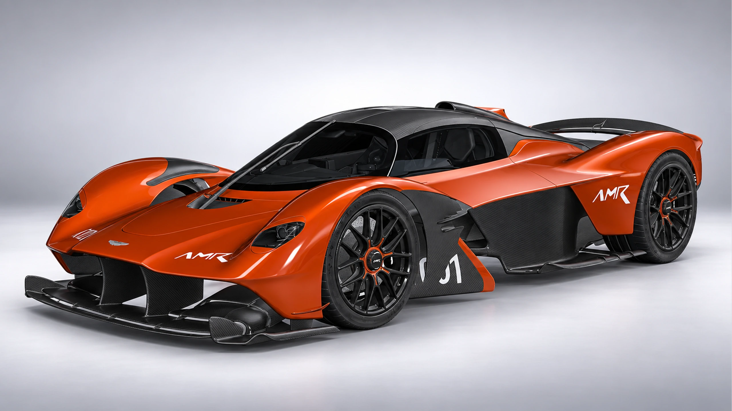 Bấm để xem toàn màn hình Aston Martin Valkyrie