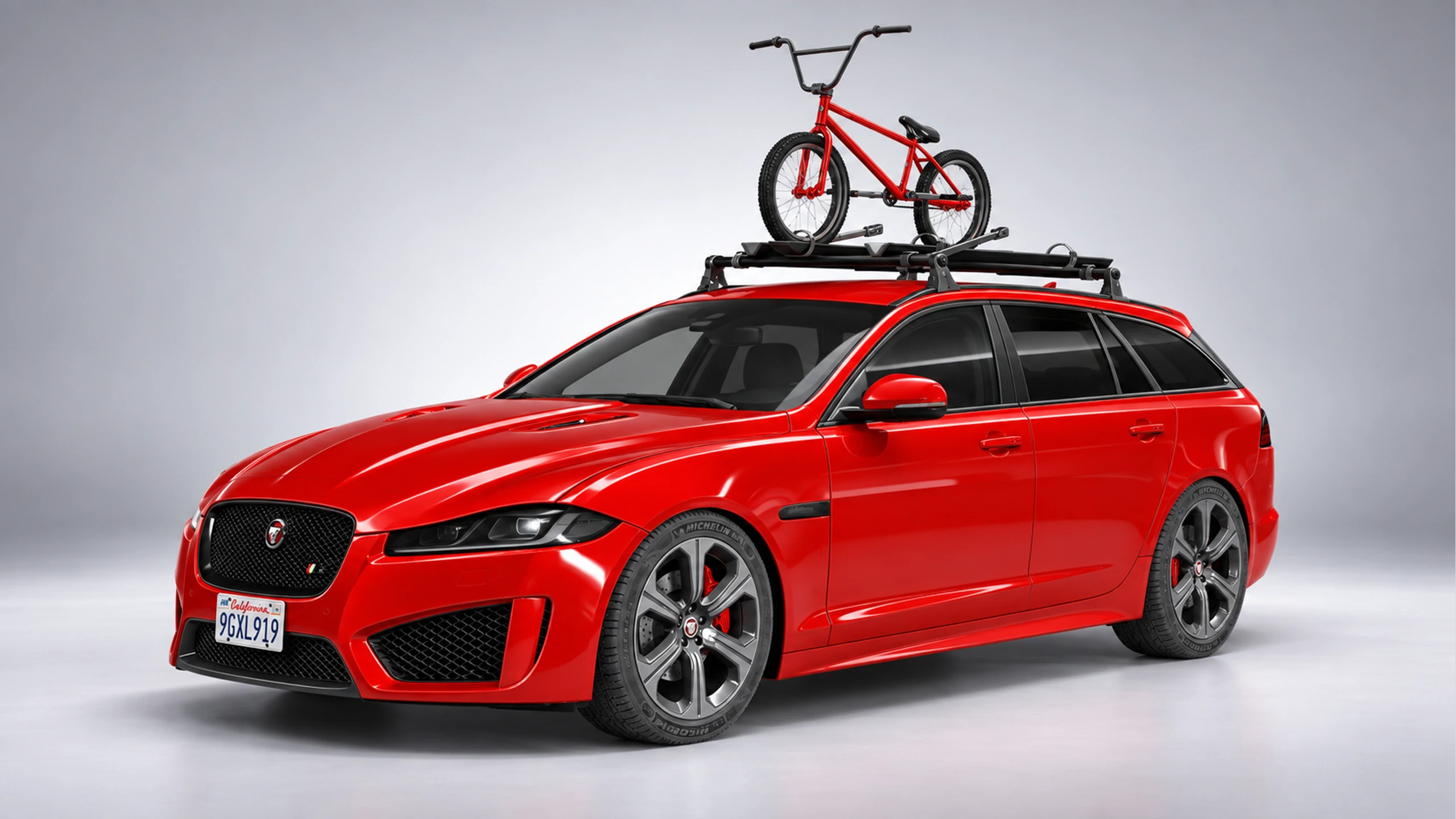 Bấm để xem toàn màn hình Jaguar XFR-S
