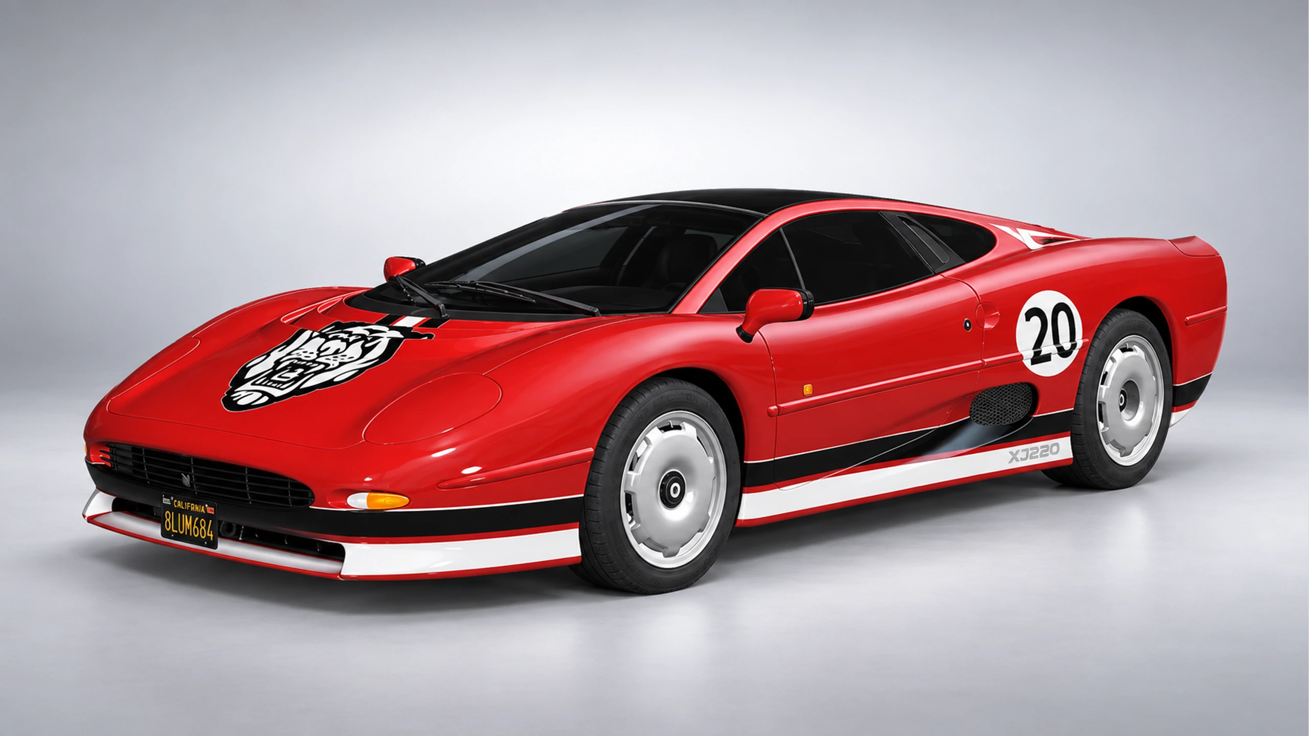 Jaguar XJ220
