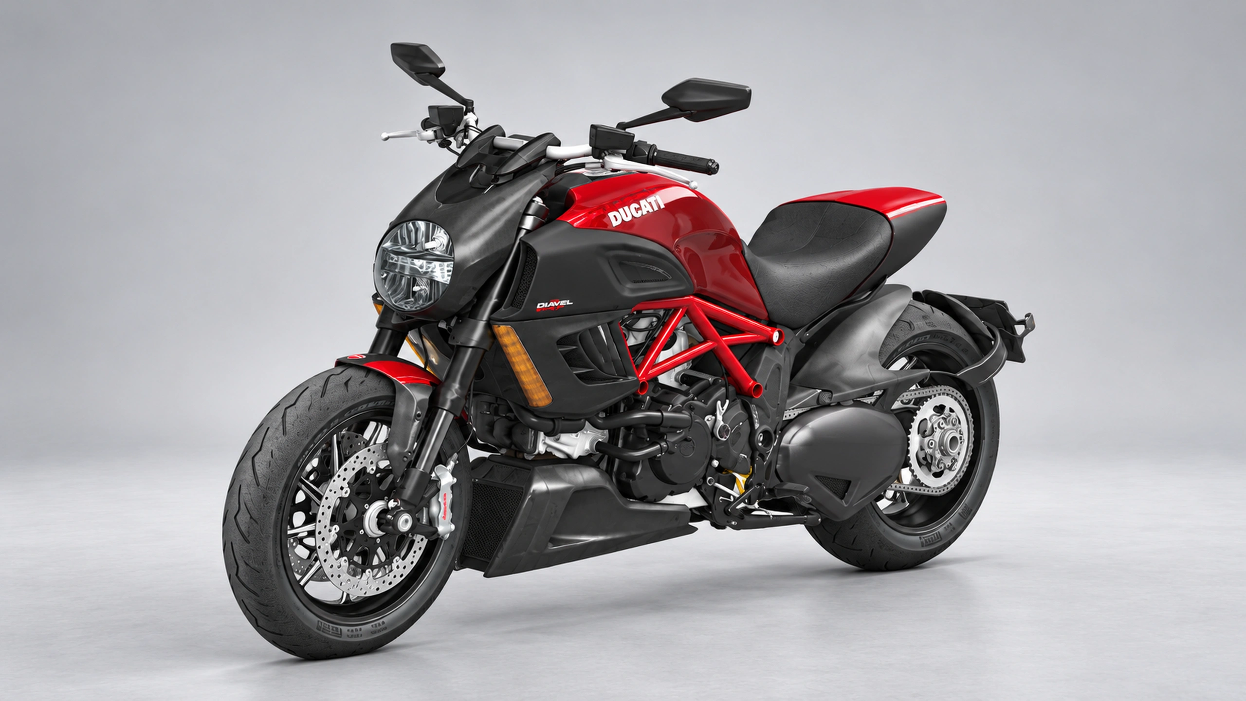 Bấm để xem toàn màn hình Ducati Diavel 2014
