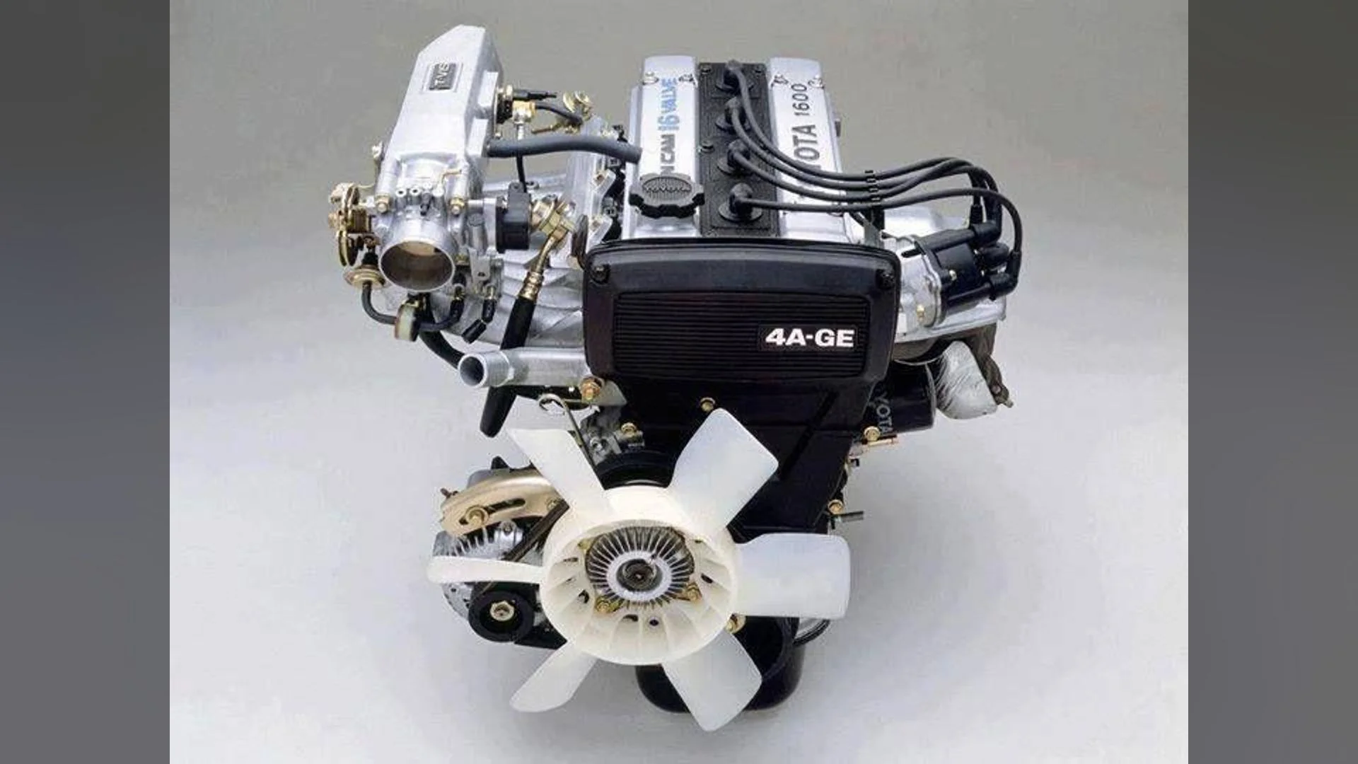 Toyota Sprinter 4A-GE 16v 1.6L I4 Engine Sound