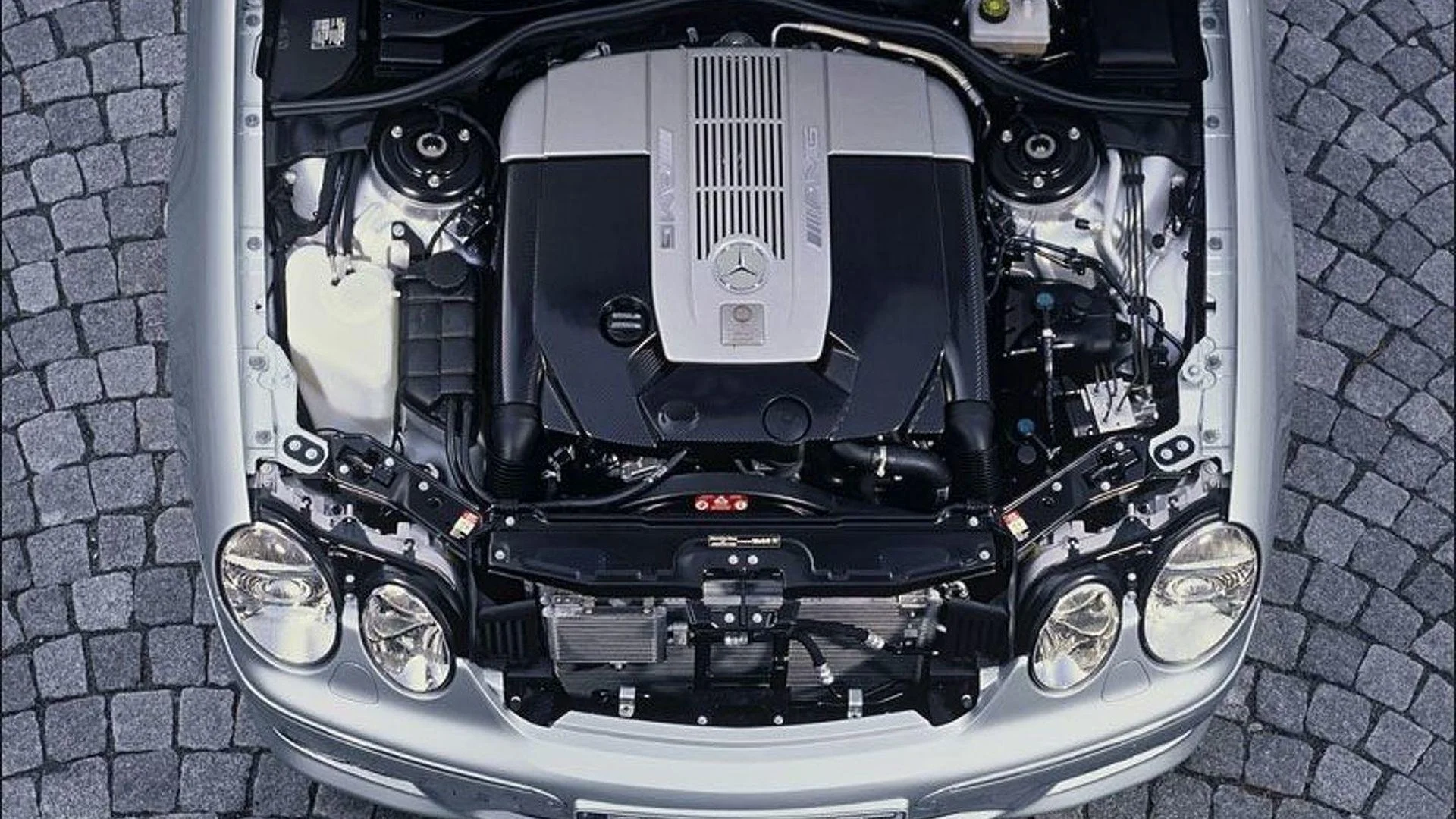 Bấm để xem toàn màn hình Mercedes-AMG SL65 M275 V12 Engine Sound