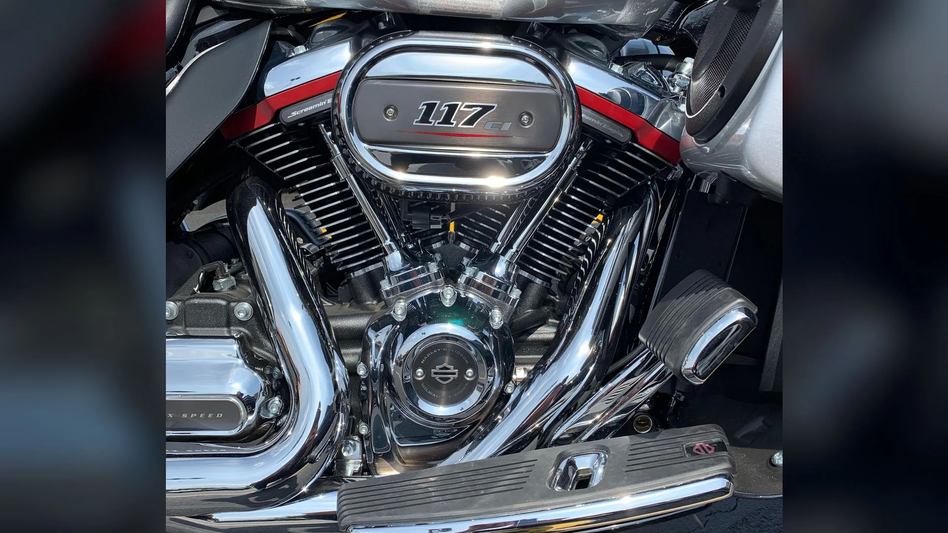 Bấm để xem toàn màn hình Harley Davidson - Engine Sound