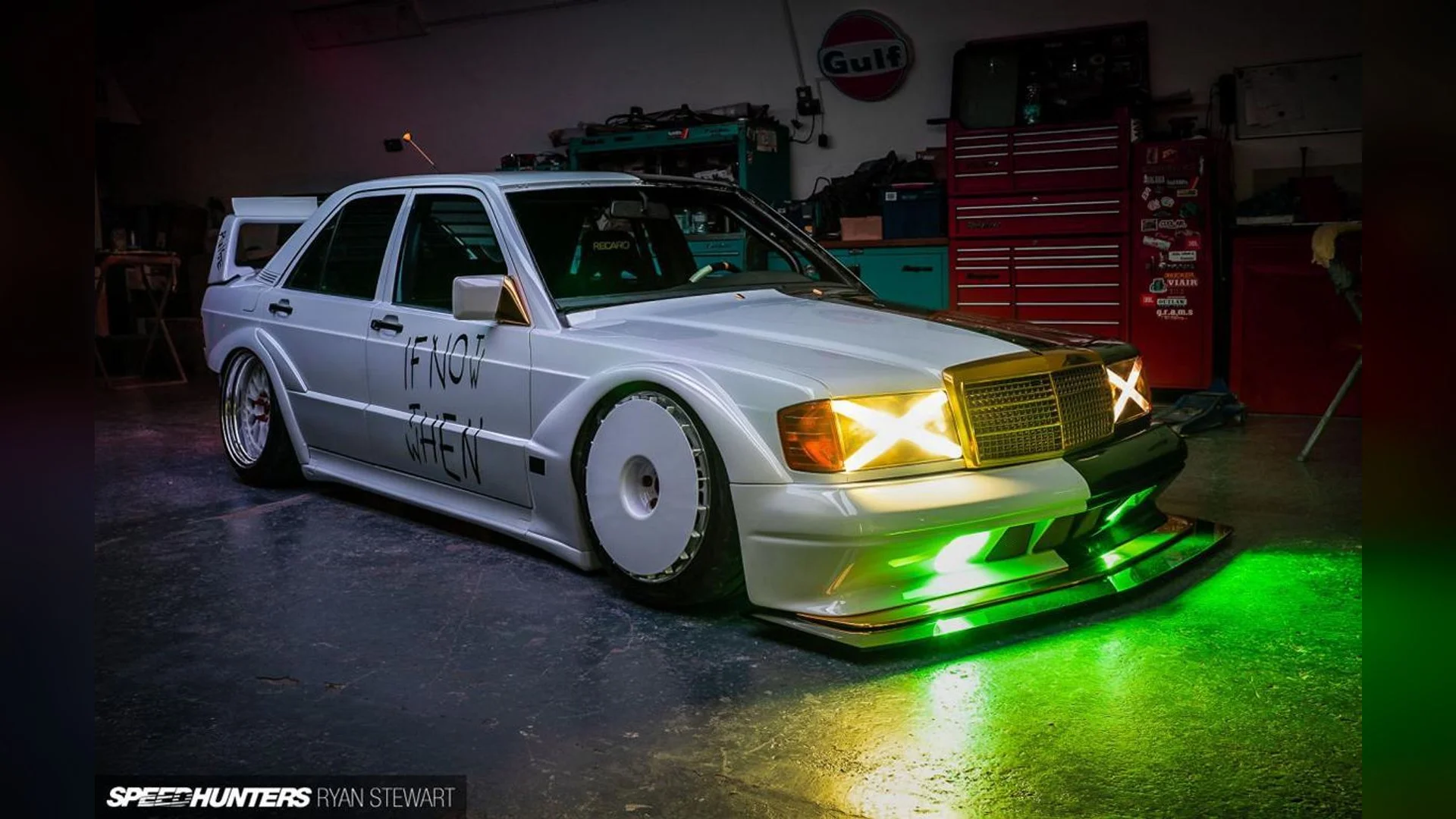 Bấm để xem toàn màn hình Mercedes-Benz 190 E Engine Sound Mod