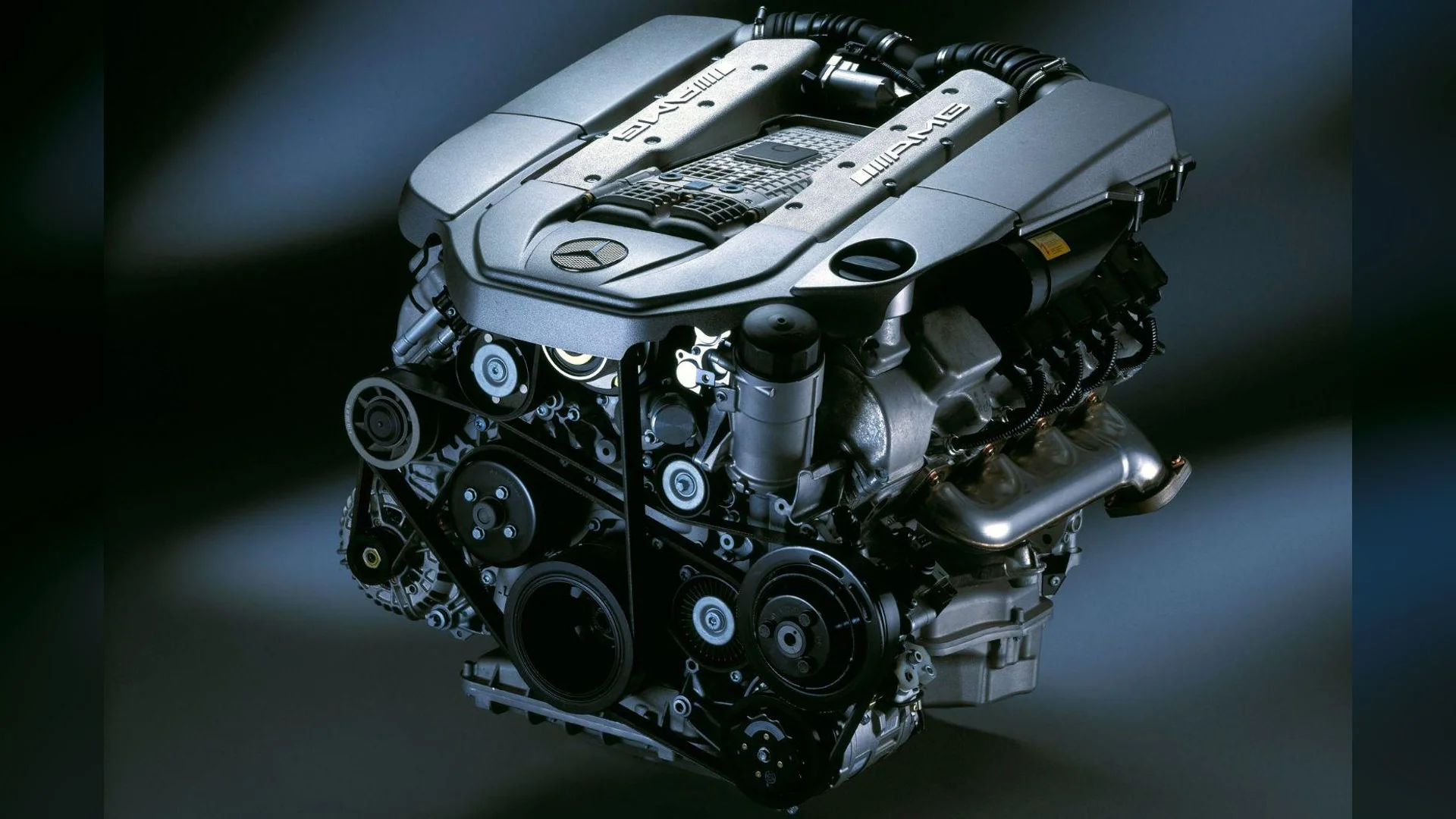 Mercedes-Benz AMG M113K 5.4L Supercharged V8 Kompressor Sound