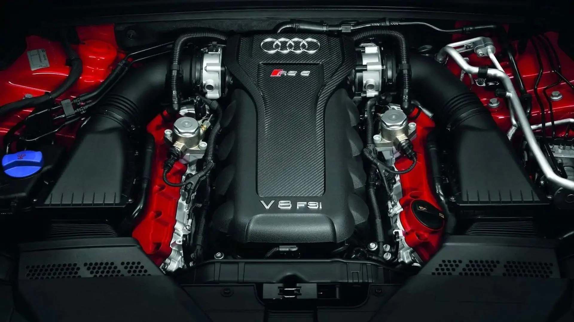 Audi RS5 Coupe 4.2 FSI Engine Sound