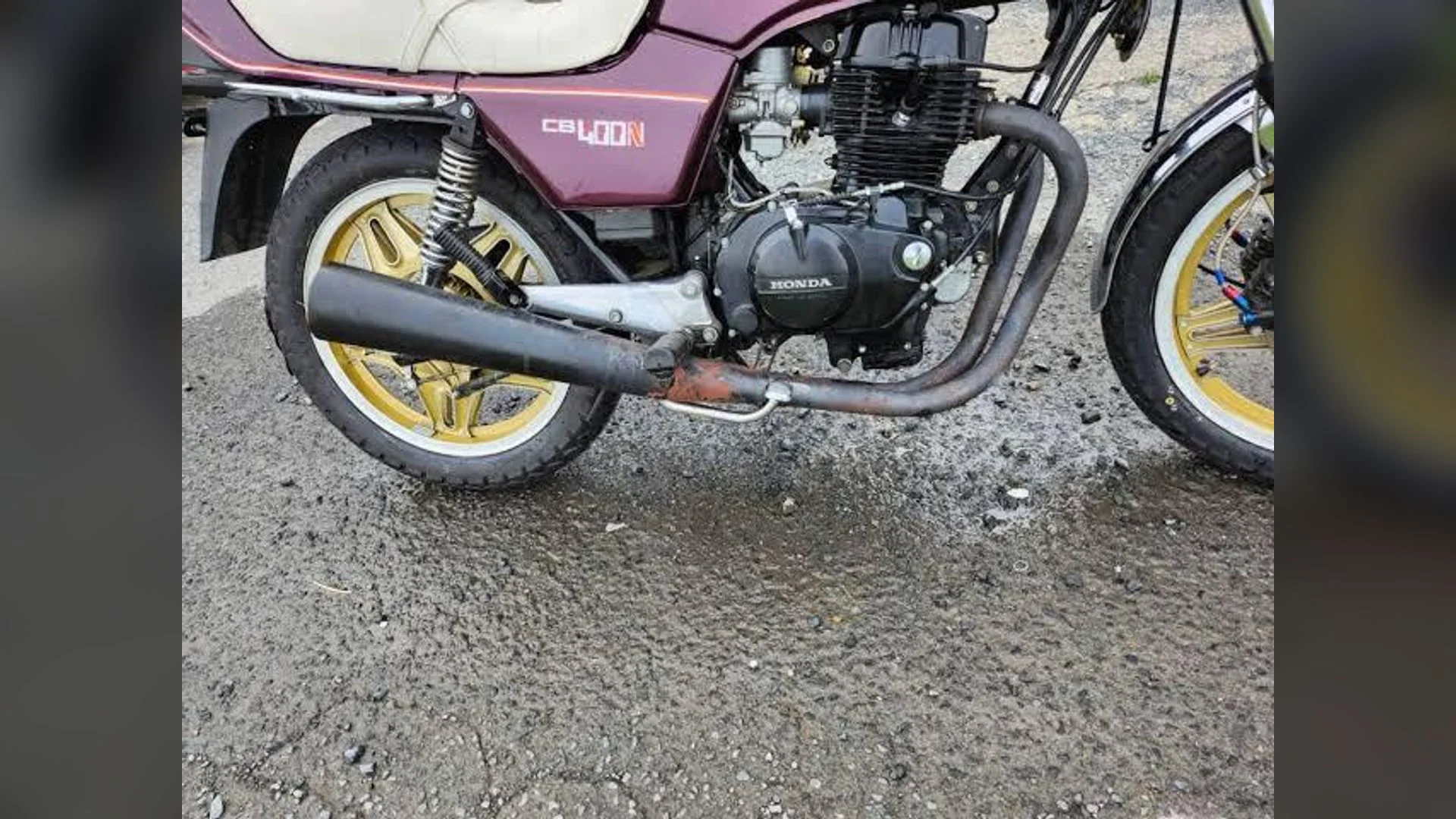 Honda CB400T Straight Pipe I2 - Engine Sound