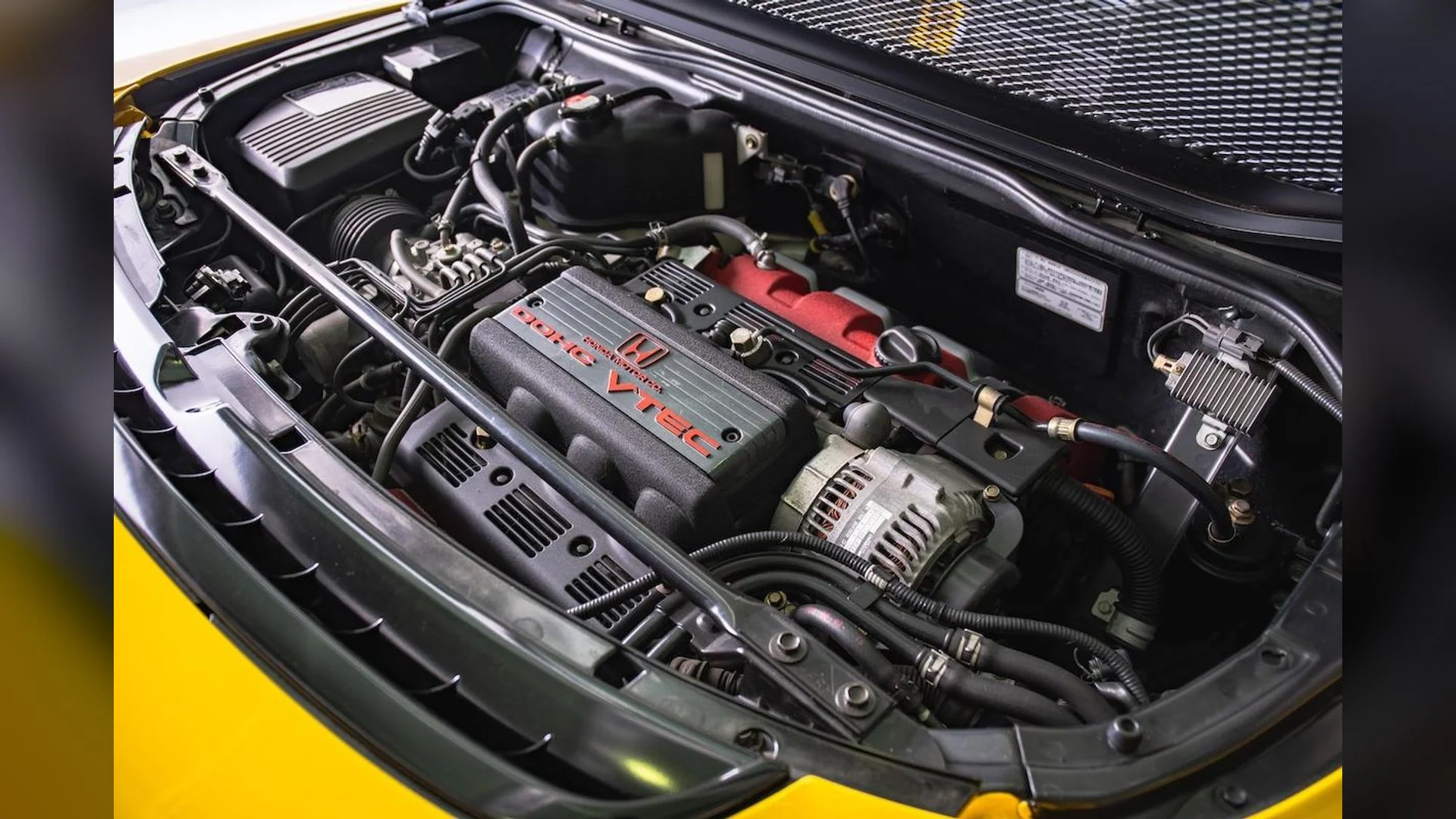 Honda NSX V6 - C30A Engine Sound