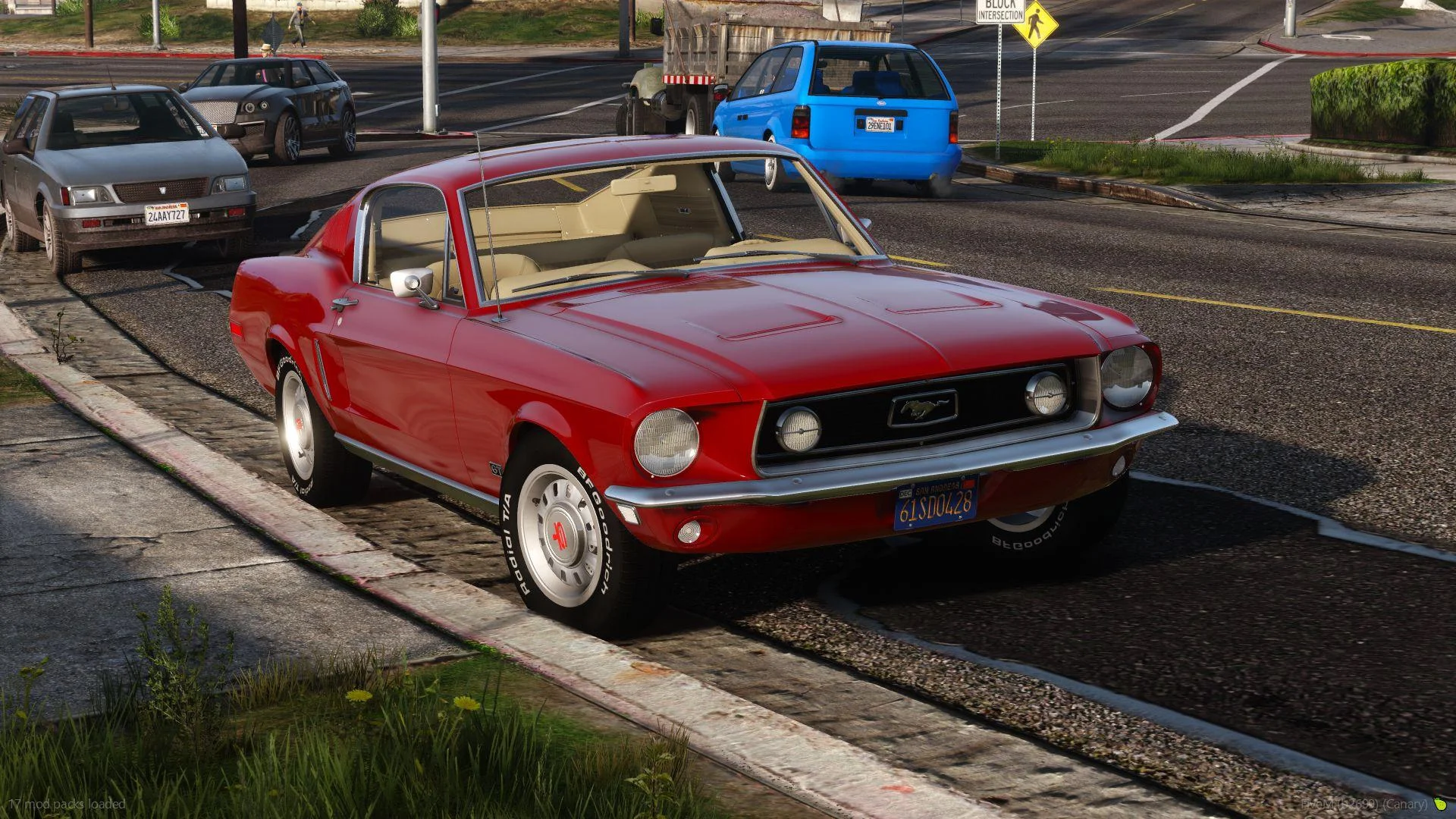 Bấm để xem toàn màn hình Ford Mustang V8 Engine Sound