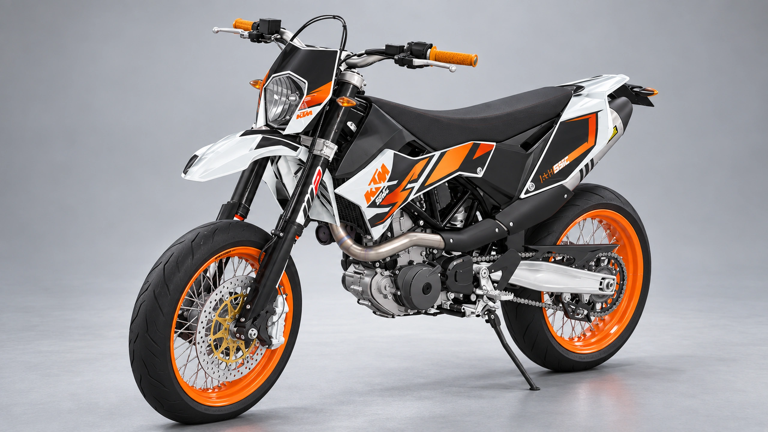 2017 KTM 690 SMC R