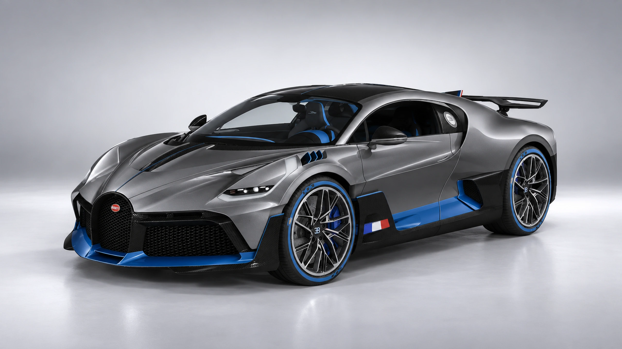 Klicken, um im Vollbild anzuzeigen Bugatti Divo